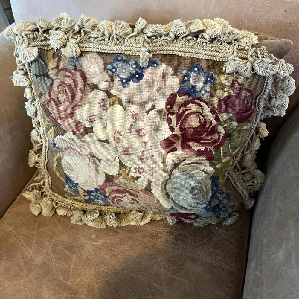 Vtg 80s  Floral Cabbage Rose Tassel Shabby Cottage  Needlepoint Pillow 18"x14"